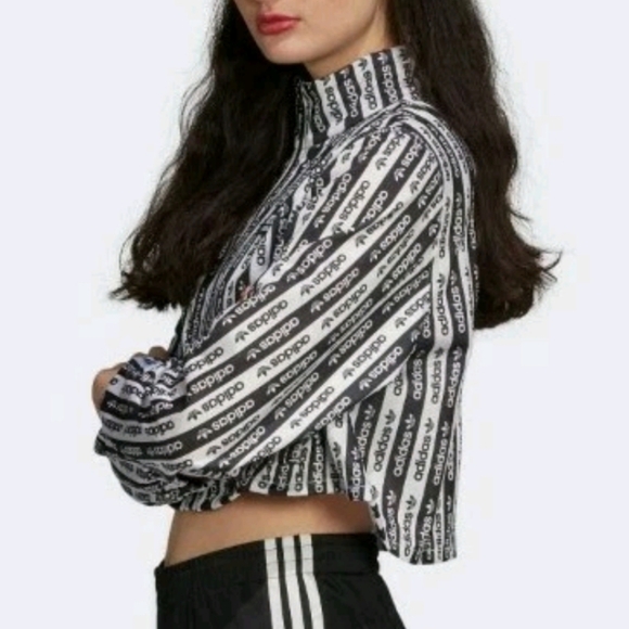 NWT Adidas Cropped Zip Up Track Jacket Top Black & White Striped Logo Boxy LG - Picture 2 of 16
